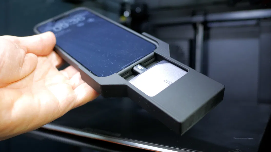 Giá đỡ SSD Crucial X9 Pro cho iPhone 15 Pro Max - Image 1