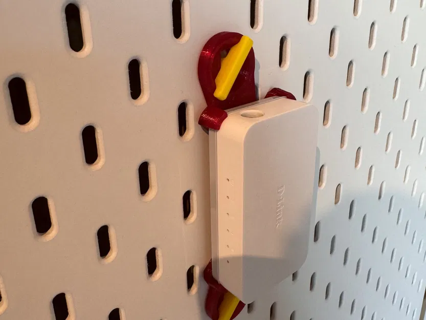 Giá đỡ Skadis cho Switch Ethernet D-Link Go 5 cổng - Image 1