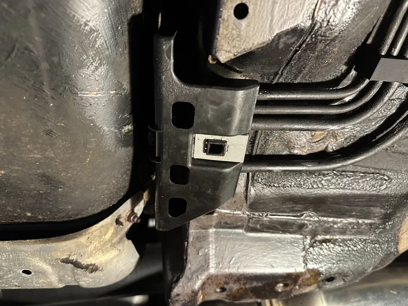 Kẹp ống nhiên liệu cho Nissan 350Z - Image 3