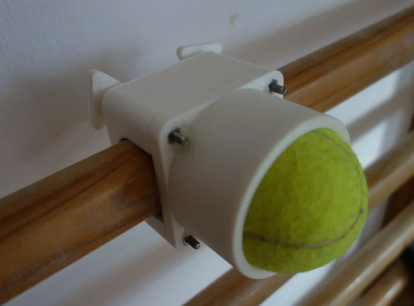 Giá đỡ con lăn massage bóng tennis gắn tường - Image 2