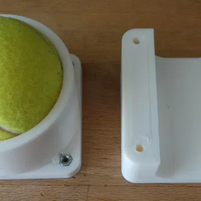 Giá đỡ con lăn massage bóng tennis gắn tường