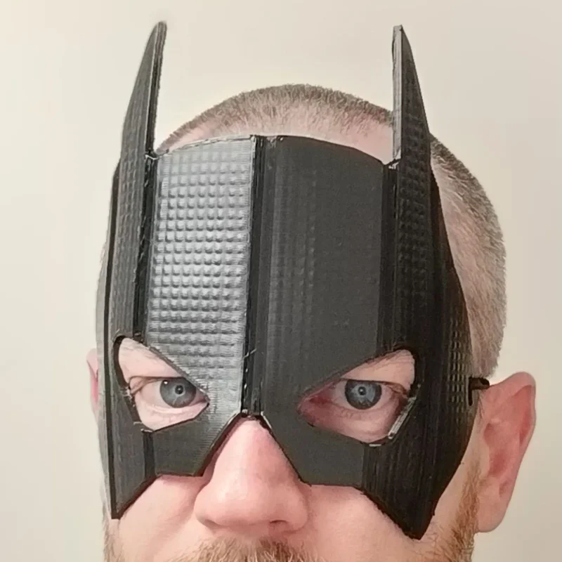 Mặt nạ Batman có thể in và tạo hình dễ dàng