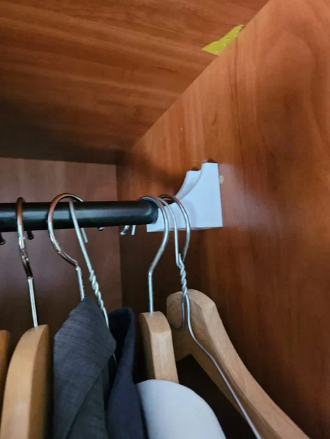 Giá đỡ thanh treo tủ quần áo đơn giản - Image 1