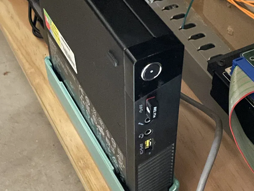 Giá đỡ cho máy tính Lenovo M93 - Image 1