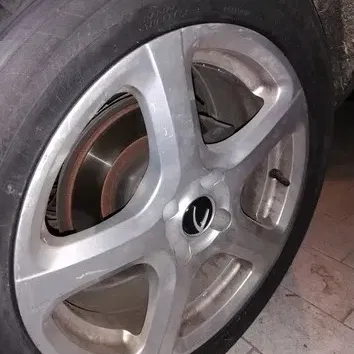 Nắp trung tâm bánh xe cho vành lốp mùa đông