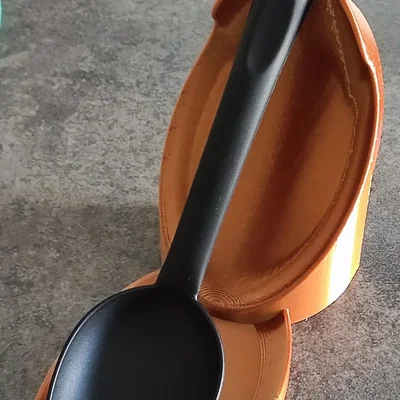 Giá đỡ thìa tiện dụng cho gian bếp