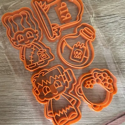 Cutter bánh quy Halloween cho trẻ em