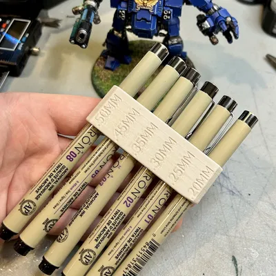 Giá đỡ bút SAKURA Pigma Micron Fineliner