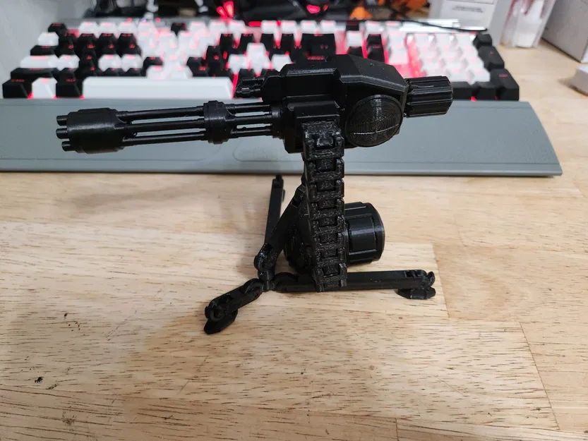 Robot Bảo Vệ Số 13 May Mắn - Image 2