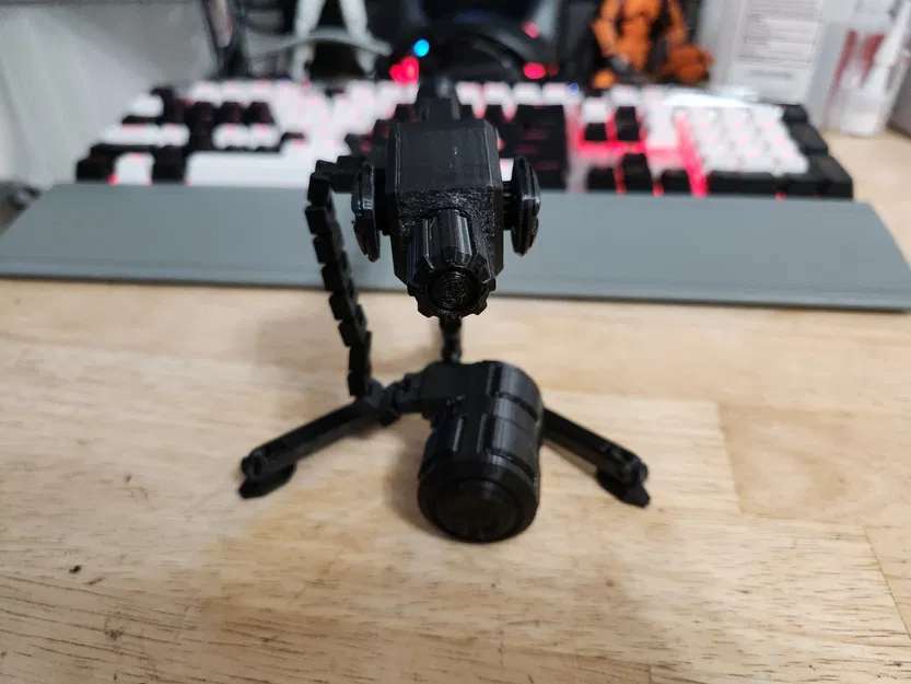 Robot Bảo Vệ Số 13 May Mắn - Image 5