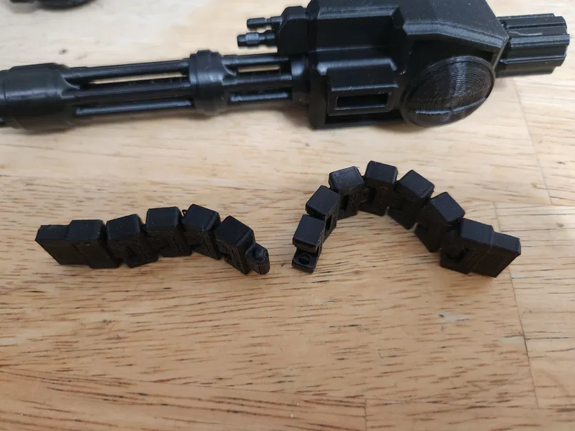 Robot Bảo Vệ Số 13 May Mắn - Image 8