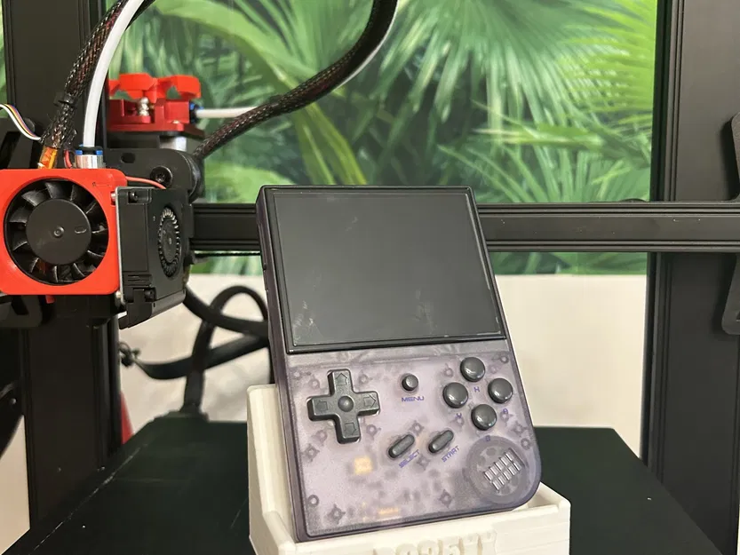 Giá đỡ đơn giản cho Anbernic RG35XX để trưng bày - Image 1