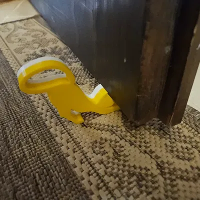 Giá đỡ cửa sáng tạo cho không gian sống