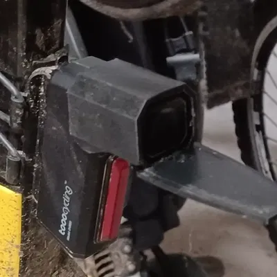 Bảo vệ ống kính camera cho xe đạp trong thời tiết ẩm ướt