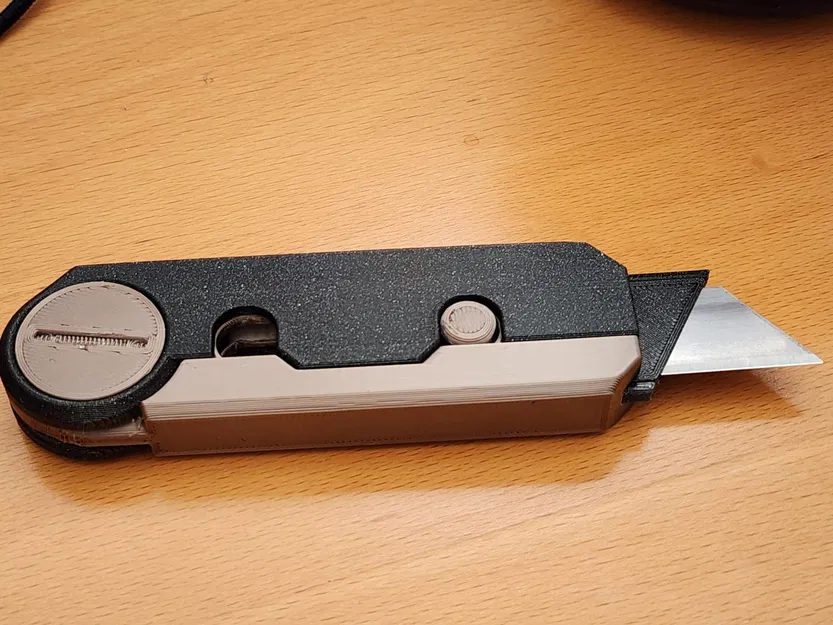 Chỉnh sửa nhỏ dao Gravity Knife dùng lưỡi dao đa dụng - Image 5