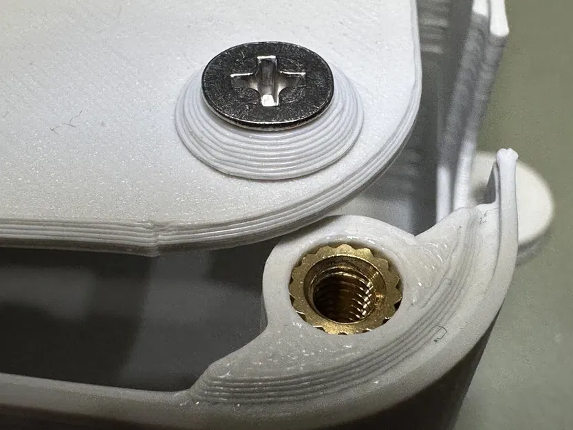 Hộp đựng thiết bị điện tử 100 mm x 150 mm x 40 mm - Image 2