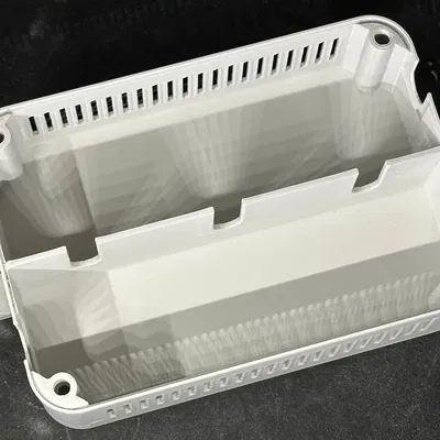 Hộp đựng thiết bị điện tử 100 mm x 150 mm x 40 mm