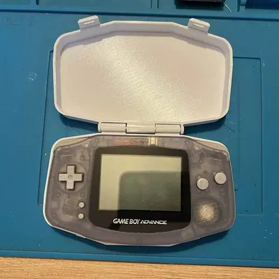 Hộp đựng Game Boy Advance
