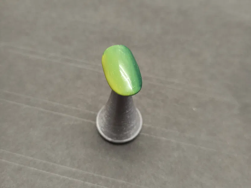 Giá đỡ móng tay từ tính cho nghệ nhân làm móng - Image 1