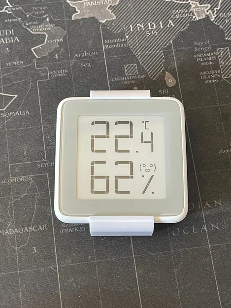 Giá đỡ treo tường cho đồng hồ đo nhiệt độ và độ ẩm Mi... - Image 1