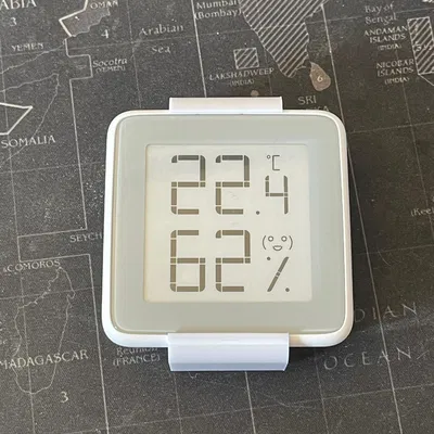 Giá đỡ treo tường cho đồng hồ đo nhiệt độ và độ ẩm Mi...