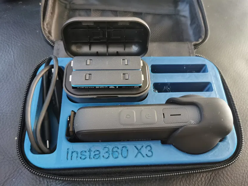 Giá đỡ cho túi lưu trữ Insta360 X3 - Image 1