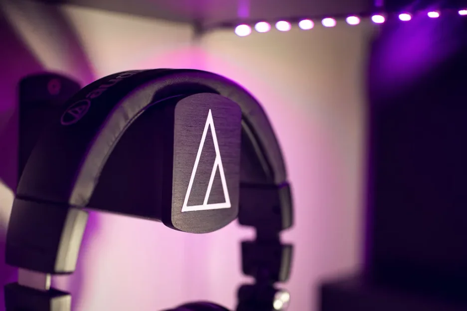 Giá đỡ tai nghe Audio-Technica treo tường - Image 3