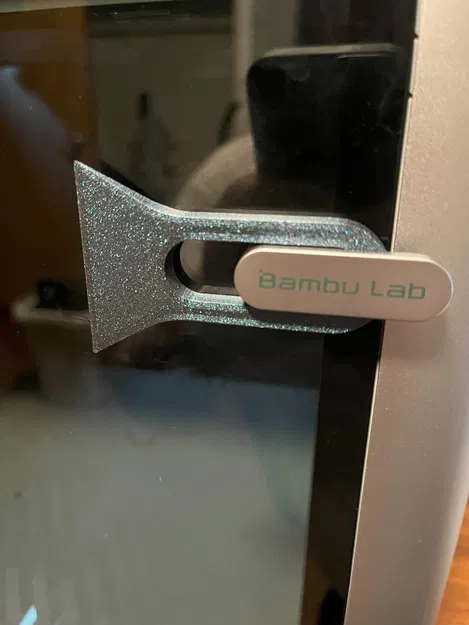 Công cụ cạo nhựa cho máy in 3D Bambu Lab X1C - Image 1