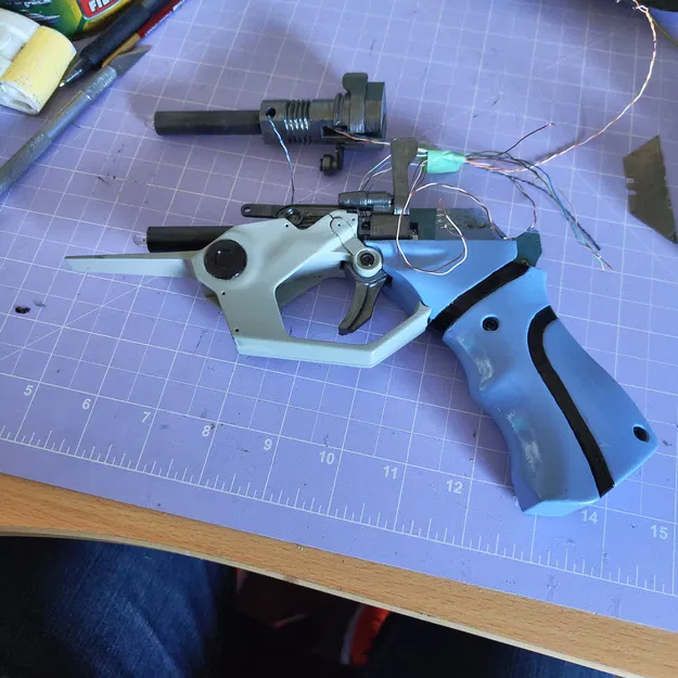 Luv's Blaster (Blade Runner 2049) - Phiên bản cải tiến - Image 12