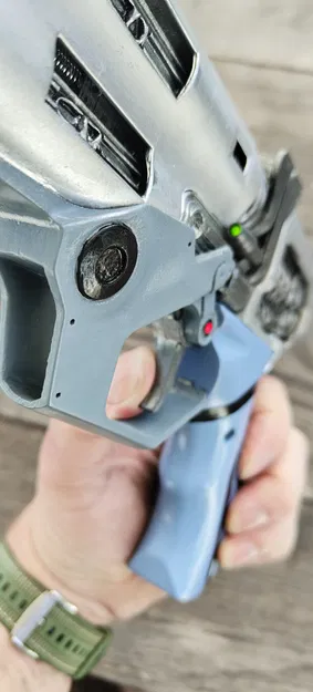 Luv's Blaster (Blade Runner 2049) - Phiên bản cải tiến - Image 15