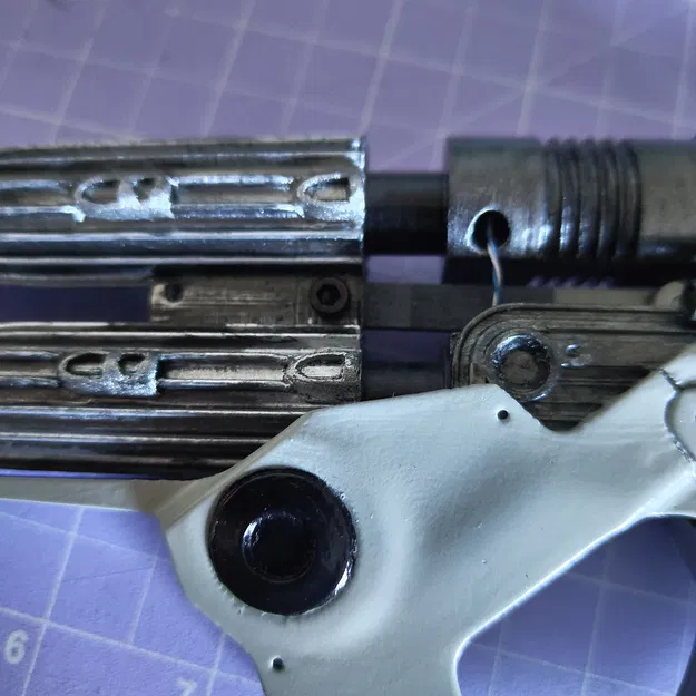 Luv's Blaster (Blade Runner 2049) - Phiên bản cải tiến - Image 17