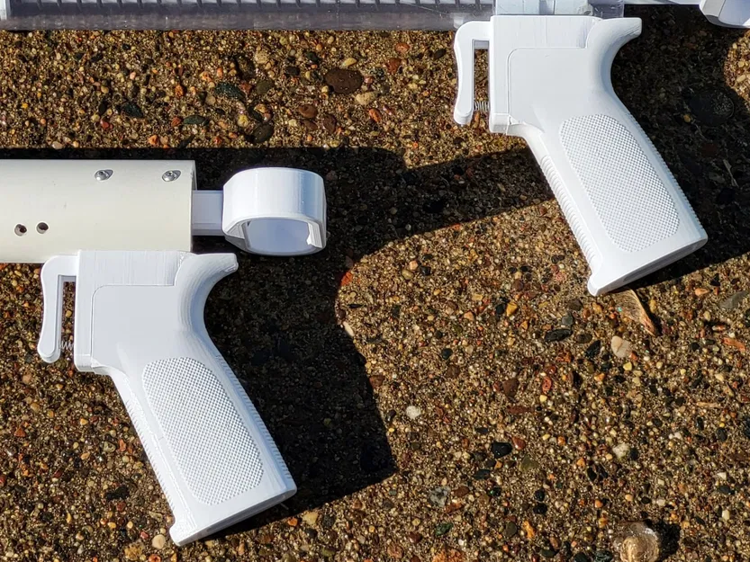 Tay Cầm AR Có Đuôi Hải Ly - Image 1