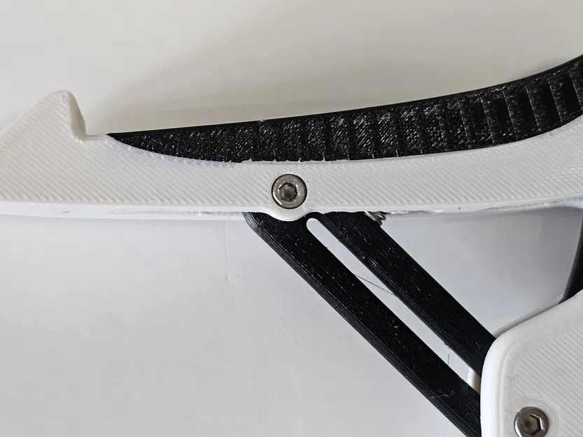 Dụng Cụ Kẹp Môi Cá - Image 5