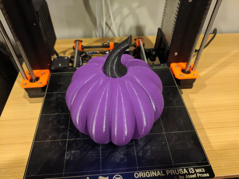 Bí ngô đa vật liệu với cuống in 3D - Image 2