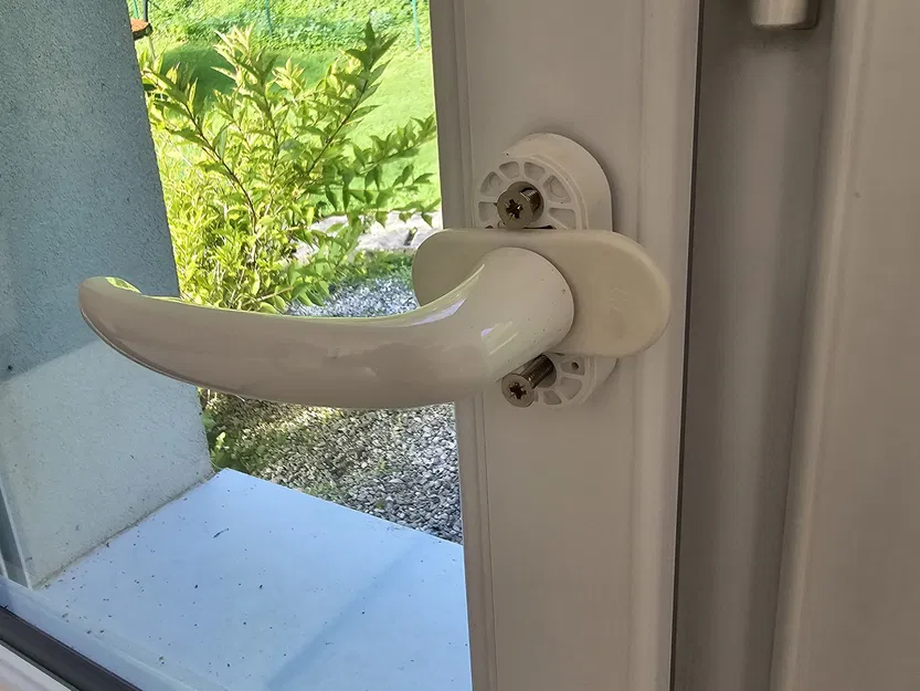 Chặn Cửa Sổ - Image 9