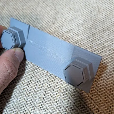 Giá đỡ thước dây cho tường lưu trữ tổ ong