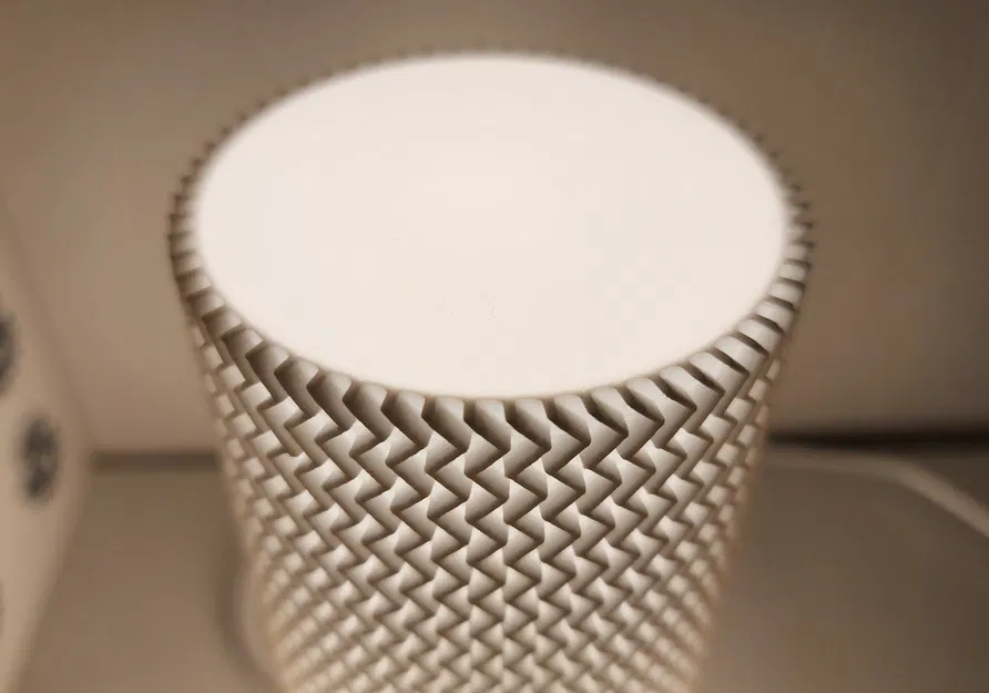 Đèn LED Bambu với thiết kế ZigZag mê hoặc - Image 2