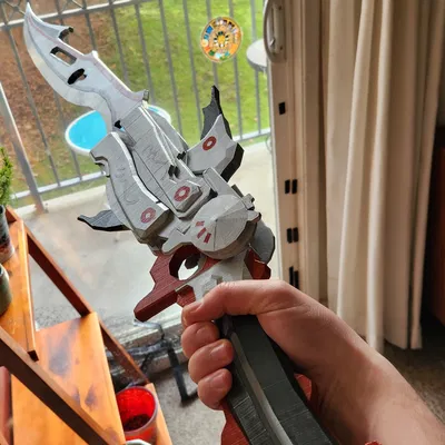 Thanh Kiếm Blazefire của Lightning từ Final Fantasy 13