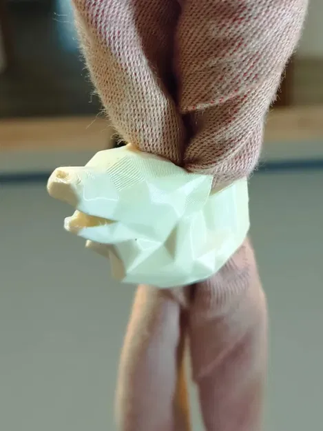 Đầu sói gào thét lowpoly cho khăn quàng cổ Cubscout - Image 7