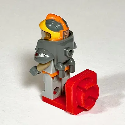 Giá đỡ nhân vật LEGO cho vỏ máy Cooler Master QUBE-500