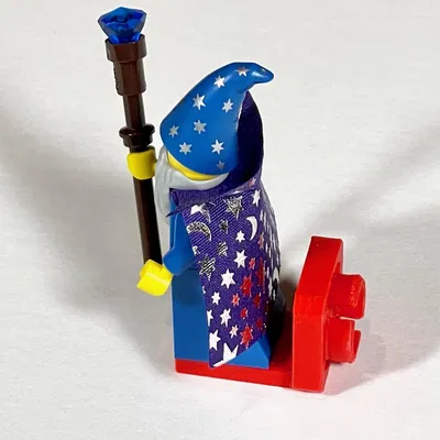 Giá đỡ nhân vật LEGO cho vỏ máy Cooler Master QUBE-500