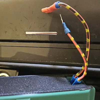 Đế gạt tàn BMW E46 có nút gạt cho bật lửa/ổ cắm 12V