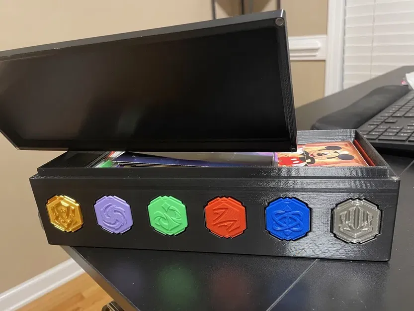 Hộp lưu trữ thẻ bài Disney Lorcana - Image 2