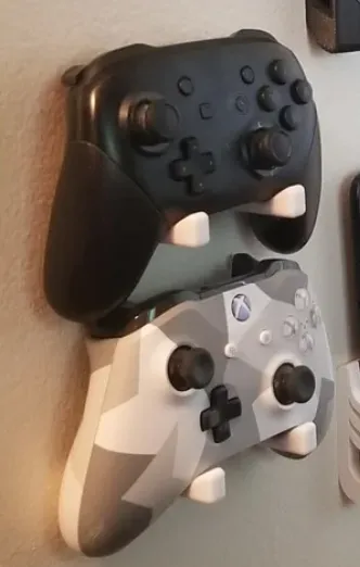 Giá Đỡ Tay Cầm Đa Năng (Switch/Xbox/PS - Không Cần Hỗ Trợ/1 Mảnh/1 Vít) - Image 2