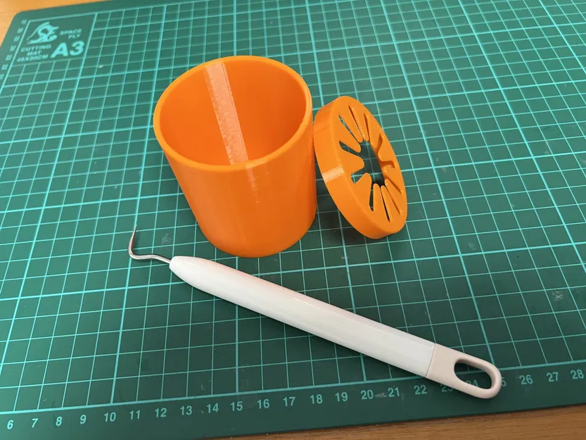 Chậu Vệ Sinh Dụng Cụ Tách Decal - Image 2