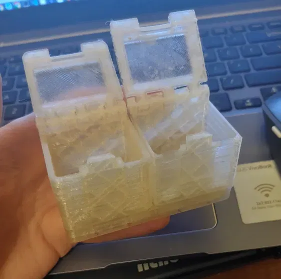 Hộp lưu trữ Gridfinity Go! với chốt pin filament - Image 1