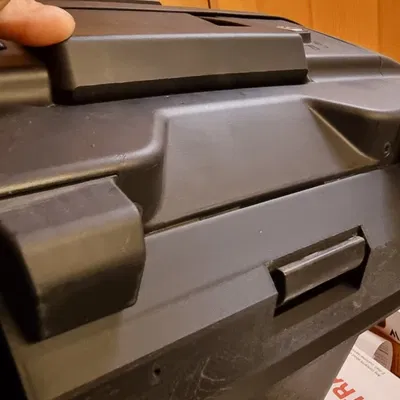 Giá Treo Tường Túi Bên Hông Xe Tracer 9 & GT