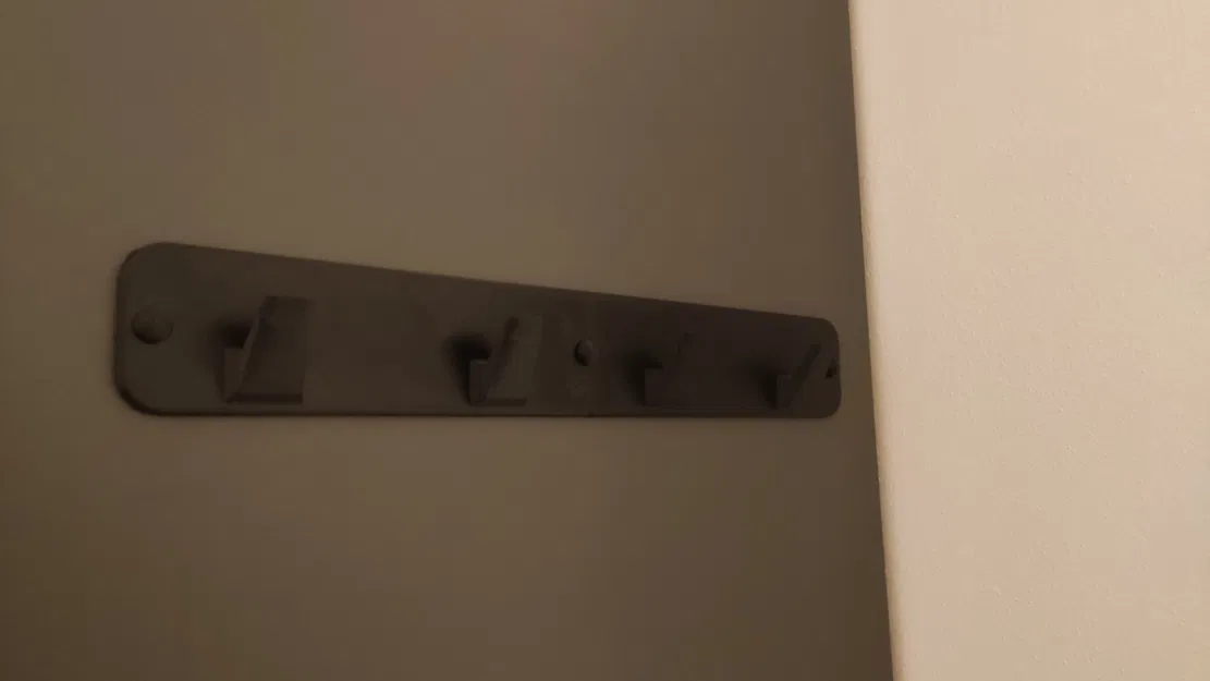 Móc treo áo đơn giản cho gia đình - Image 3