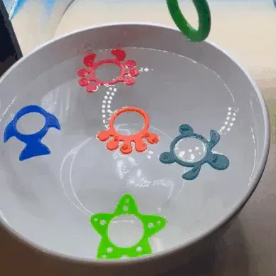 Cần Câu Cá Trong Bồn Tắm Với Cuộn Dây Quay