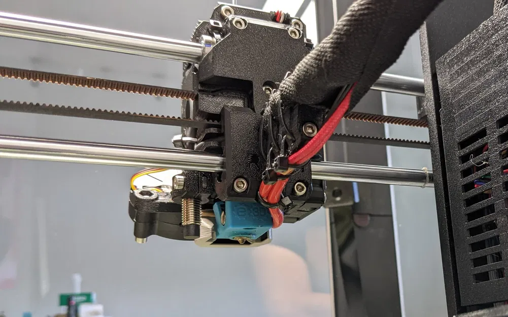 Cải tiến x-carriage MK3S+ với thiết kế hai phần dễ thay thế - Image 2